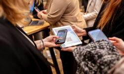 A szállásadók több, mint fele tervezi bevezetni az AI-t a következő egy évben