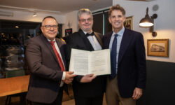 Feltárulnak a múlt kincsei: együtt dolgozik az értékek megőrzésén a Zwack és a Magyar Nemzeti Levéltár