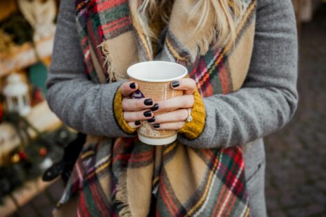 The Vörösmarty Square Christmas Market has opened – premium prices, stable selection, thematic weekends