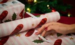 Aldi launches ‘lickable’ wrapping paper