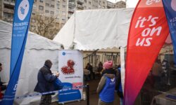 Fényt és melegséget a nélkülözők karácsonyába: Szeretetvendégség hét napon át, napi 1000 adag meleg étellel