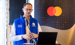 Adományozás egyszerűen és biztonságosan: digitális innováció az adománygyűjtésben a Mastercard és az Ökumenikus Segélyszervezet együttműködésével