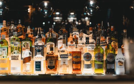 Jim Beam: egy évre leáll a fő lepárló – rekord a hordók száma, fogy a lendület a bourbonpiacon