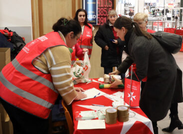 Elindult az Adni Öröm! – több ezer önkéntes várja az adományokat országszerte
