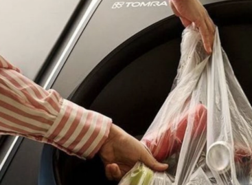 Percenként 100 palackot nyel el a nyíregyházi Tescóban található új, innovatív visszaváltó automata