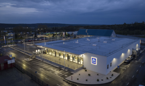 The Hungarian Food Bank is putting together 44,000 food packages from the proceeds of ALDI’s first Advent market
