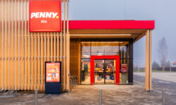 Milestone in Hungarian sustainable architecture: PENNY opened the country’s first purely wooden store in Aba