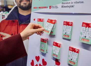 Giving is Joy! – We can join the Christmas fundraising now with donation cards