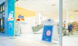 Giving Friday: akciók helyett jótékonyság, 42 millió forintot adományoz a dm