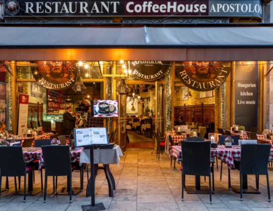 Budapest’s historic restaurant reopens