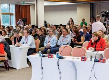 Szálltunk rendelkezésükre! (2. rész)