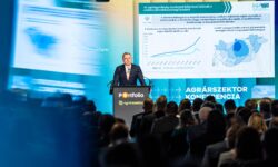 Csaba Gyuricza: Farmers cannot afford to wait