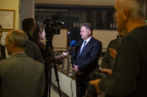 The government is supporting the grape and wine sector with targeted subsidies