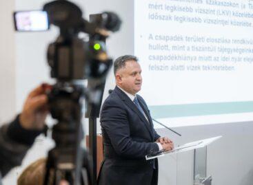 Célzott támogatásokkal segíti a kormány a szőlő- borágazatot