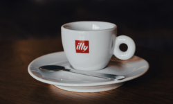 Dupla Michelin-csillagos séfet igazolt az illy kávé nagykövetének