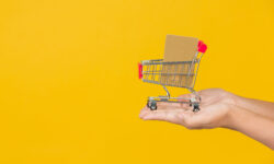 OKSZ: retail dynamics remain weak, turnaround still awaited