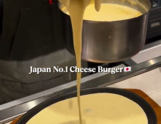 (HU) Ha eddig azt hitted, egy cheeseburgeren nem lehet mit megújítani – A nap videója