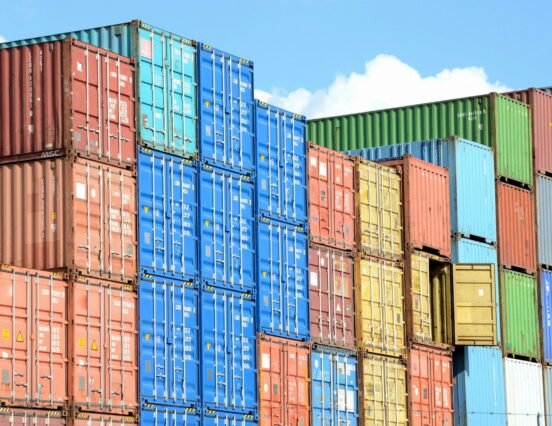 Ketyeg az óra: most kell lépniük a hazai cégeknek, hogy vámmentesen importálhassanak