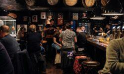 Enyhültek a vendéglátóhelyeket érintő drogellenes szabályok 2026-tól