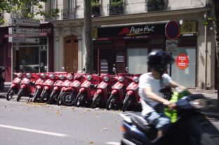 Eladásra kerülhet a Pizza Hut – 250 étterem zár be idén