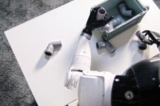 Humanoid robotok a logisztika jövője?