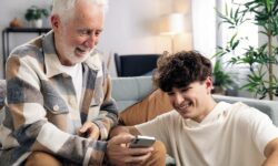 A Médiaunió kísérlete bizonyította: bármely korosztály becsapható