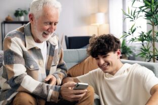 A Médiaunió kísérlete bizonyította: bármely korosztály becsapható