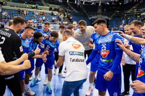 Erős kötés a pályán és azon túl