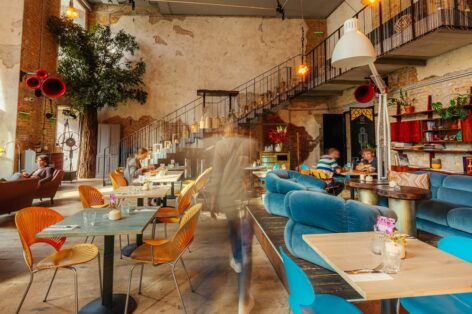 Hospitality program indult a vendéglátásban dolgozók számára