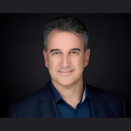 Dr. Boros Péter, ellenőrzőbizottsági tag