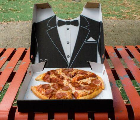 Vidám pizzát szállítunk – A nap videója