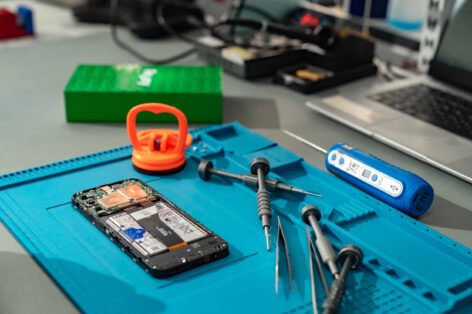 More and more people are buying premium refurbished mobile phones: every fifth order is paid with Klarna at Rejoy.hu