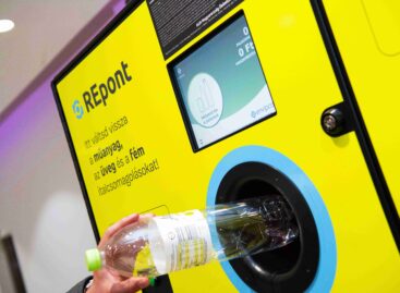 Több mint 333 millió palackot váltottak vissza az ALDI-nál