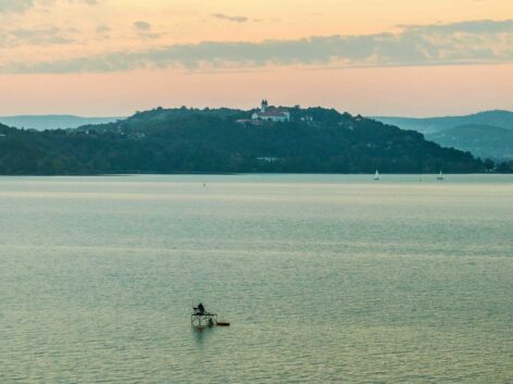 Szeresd a Balatont!  A STRAND Fesztivál a Balatoni Limnológiai Kutatóintézettel közösen indít kampányt