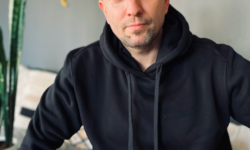 Új trend az online vásárlásban: később fizetnek a magyarok