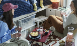 Ég veled, konyhaasztal: a magyarok kétszer akkora eséllyel vacsoráznak az ágyban, mint a világ többi része