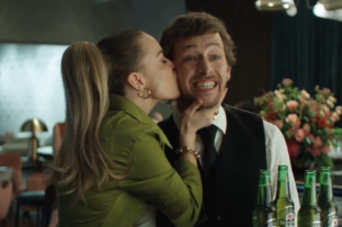 Fans have more friends: Heineken launches new campaign