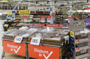 Bulk shopping has become significantly cheaper: more than 900 products are available at much lower prices than a year ago