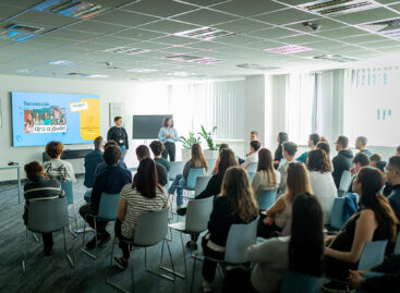 A suli meghackelésétől az AI-alapú stresszmentesítésig: fiatal innovátorok oldhatják meg a jövő égető problémáit