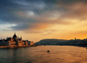 Duna menti aktív turizmus: fejlesztések vannak, de a szolgáltatói nyelvtudás és a komplex csomagok még hiányoznak