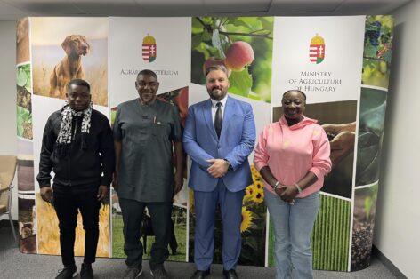 Folytatódik a nagysikerű agrárszakképzési program Ghánában