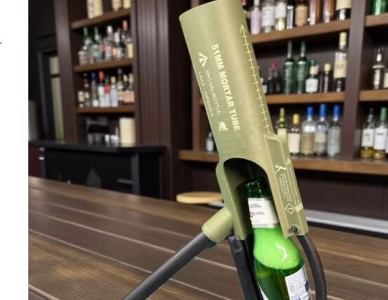 (HU) Militáns sörivók – A nap videója