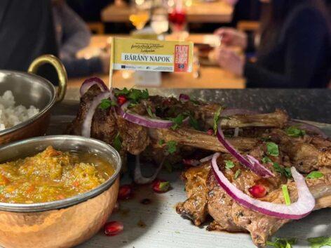 Every fourth package now arrives from abroad