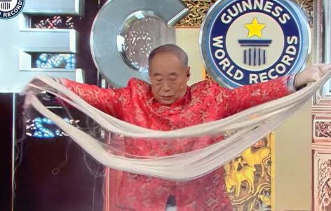 A világ legvékonyabb tésztája – A nap videója