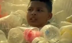 (HU) Megfojt a szemét – A nap videója